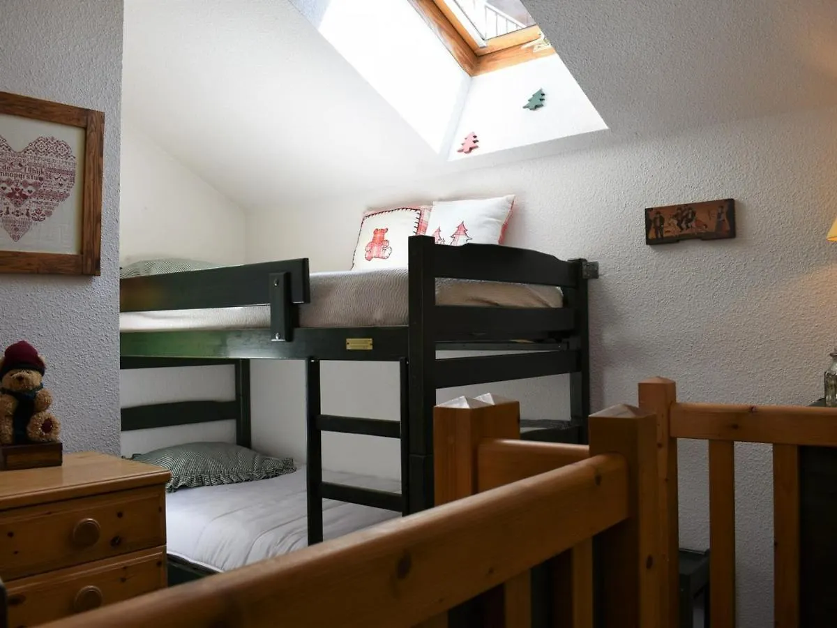 Appartement Méribel, 3 pièces, 6 personnes - FR-1-180-121 0*,